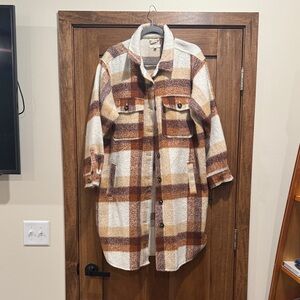 Maurices Cream and Brown Knit Top